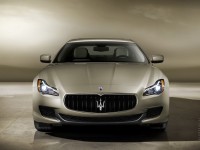 Maserati Quattroporte photo