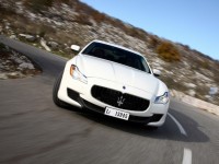 Maserati Quattroporte photo
