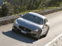 Maserati Quattroporte photo