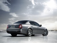 Maserati Quattroporte 2008 photo